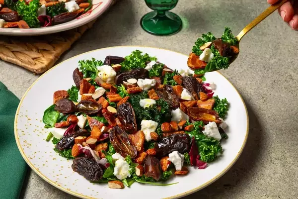 Bacon and Date Salad with Tangy Vinaigrette