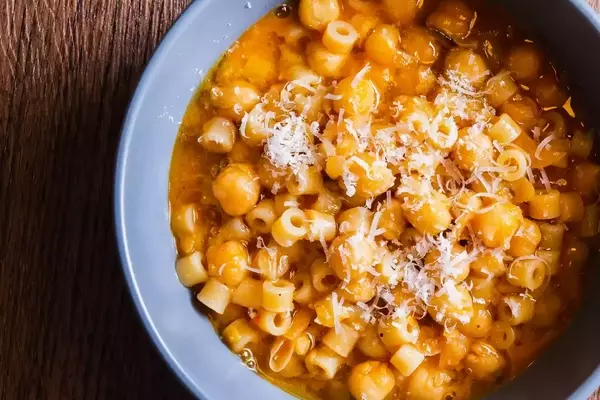 Exploring the Versatility of Chickpeas: From Hearty Stews to Creamy Hummus