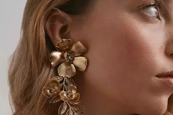 Sara Bieler Sasson's Artistic Journey in Jewelry and Hair Accessories