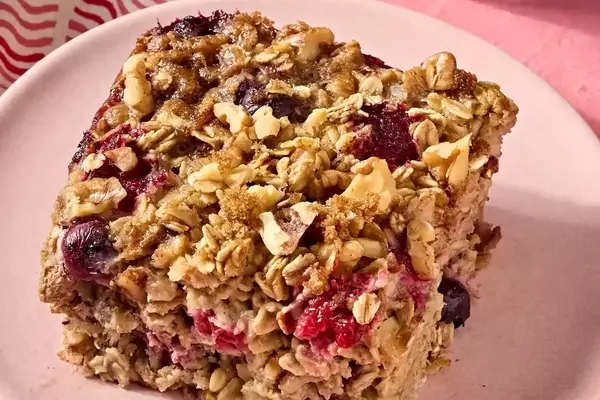 Delicious and Healthy Mixed Berry-Walnut Baked Oatmeal