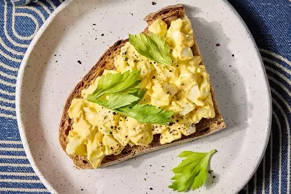 Simple and Wholesome Egg Salad: A Culinary Delight