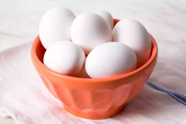 A Comprehensive Guide to Egg Varieties: From Farm to Table