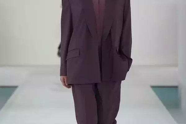 Cos Unveils Spring/Summer 2026 Collection with Focus on Textured Fabrics and Refined Tailoring