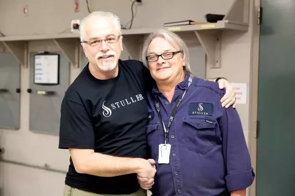 TJS Honors Stuller Veterans for Contributions to Jewelry Manufacturing