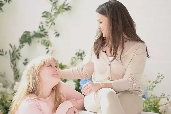 Day's Jewelers Empowers Employee-Owners in "The Enduring Bond" Mother's Day Campaign