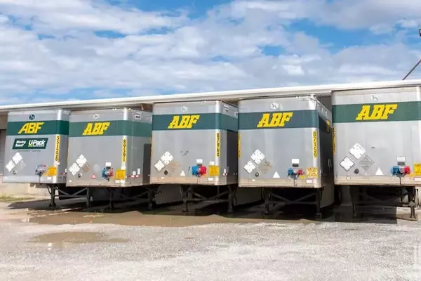 ArcBest's Q1 Performance Exceeds Expectations Amidst Volume Surge