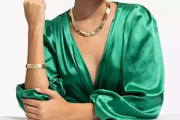 Royal Chain Unveils New Gold Jewelry Collections for Modern Consumers