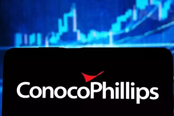 ConocoPhillips Adjusts Production Forecast Amidst Middle East Tensions, Exceeds Earnings Expectations