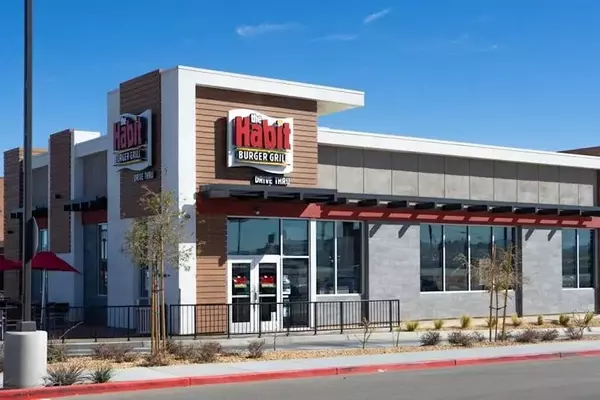 Burger Chains Undergo Significant Store Closures Amidst Industry Challenges