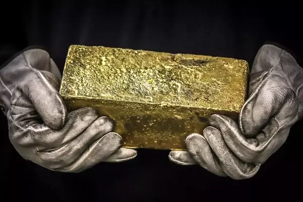 Gold Prices Surge as US-Iran Dialogue Fuels De-escalation Hopes