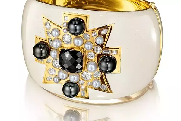 Met Gala's Most Dazzling Jewels: A Retrospective