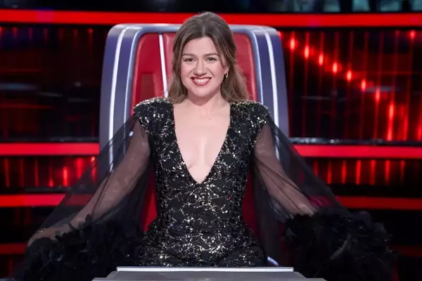 Kelly Clarkson's Return to The Voice Confirmed for Season 30
