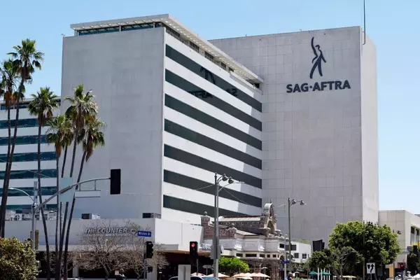 New SAG-AFTRA Deal Addresses AI and Pension Plans