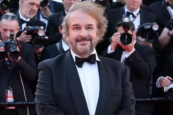 Peter Jackson Addresses AI in Film, Future of 'Lord of the Rings,' and Andy Serkis' Oscar Prospects for Gollum