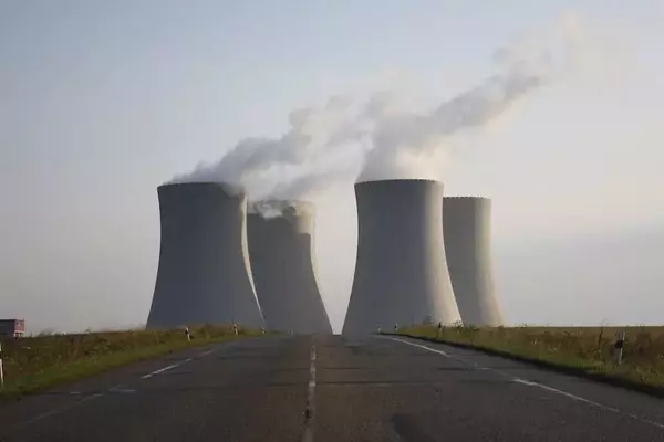 NuScale Power: Navigating Revenue Declines and Future Prospects in the Uranium Sector