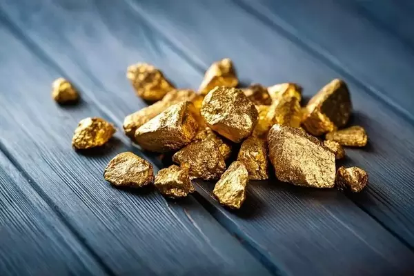 AngloGold Ashanti plc (AU) Shines Among Top Gold Mining Stocks as Central Banks Bolster Bullion Holdings