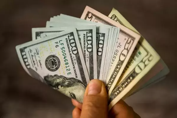 Investing in High-Yield Energy Stocks Amidst AI Growth