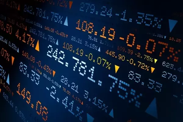 Navigating Market Volatility: A Guide to Staying Invested Amidst Economic Shifts and Geopolitical Concerns