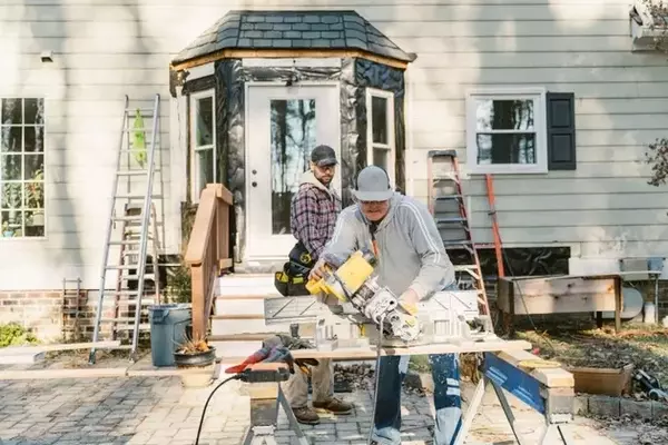 James Hardie's Mixed Q4: Navigating Market Uncertainty