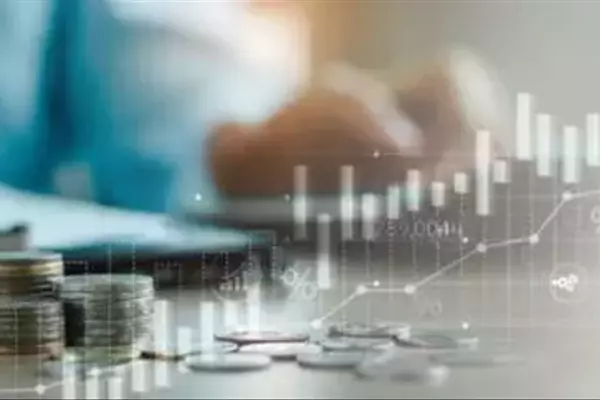 Invesco Discovery Mid Cap Growth Fund: Q1 2026 Performance Analysis