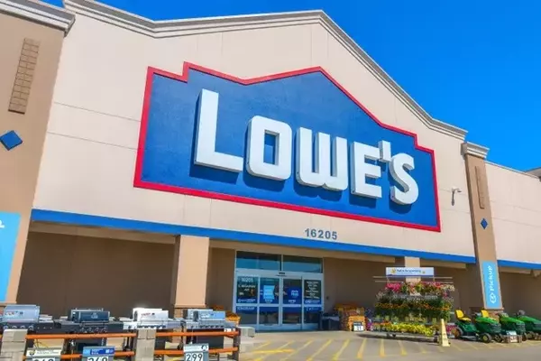 Lowe's First Quarter Results: Professional Segment Thrives, DIY Declines