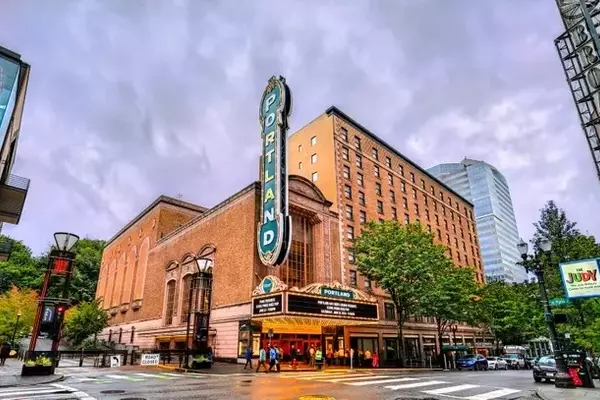 Portland General Electric: Strategic Expansion and Undervalued Potential