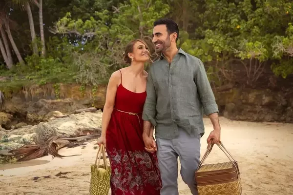 Jennifer Lopez and Brett Goldstein shine in 'Office Romance': A refreshing take on workplace love story