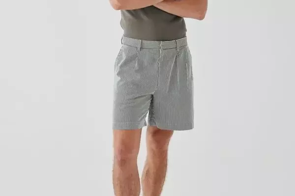 The Ultimate Guide to Men's Linen Shorts for Summer Style and Comfort