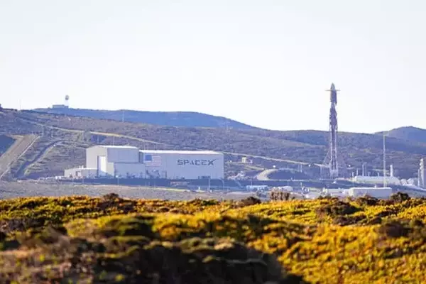 Investing in SpaceX: Alphabet as an Indirect Gateway