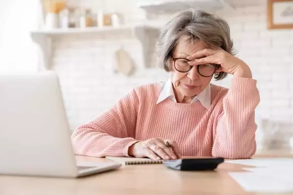 Navigating Retirement Savings: RMDs and Tax Strategies for Retirees