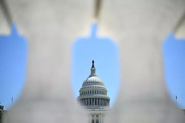 Legislators' Investments in Tech and Crypto Surge Amidst Regulatory Debates