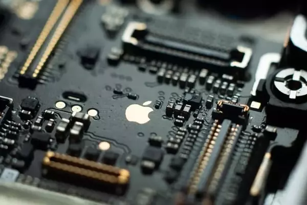 Apple's AI Ambition Drives Opportunities for Supply Chain Investors