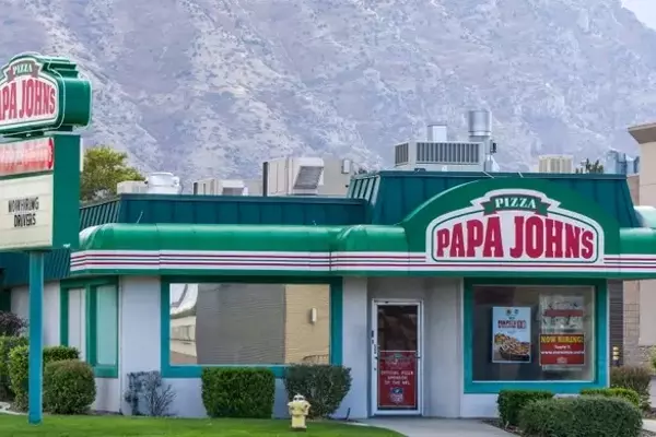 Papa John's Faces Uphill Battle Amidst Declining Sales and Customer Engagement