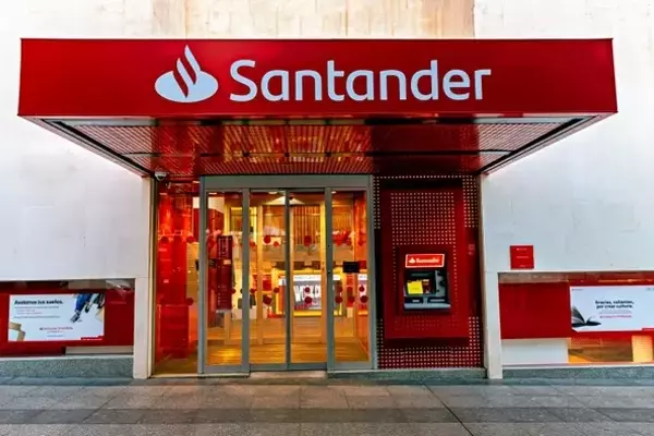 Banco Santander: Operational Enhancements and Strategic Growth Propel Future Outlook
