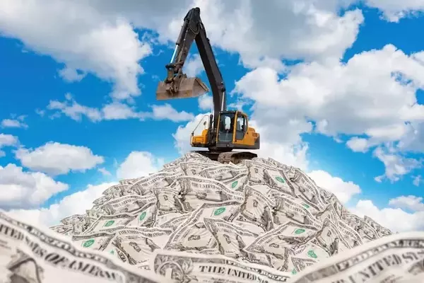 Caterpillar Stock Performance: Buy, Sell, or Hold?