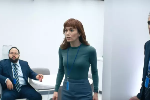 Silo: The Perfect Sci-Fi Companion While Awaiting Severance Season 3