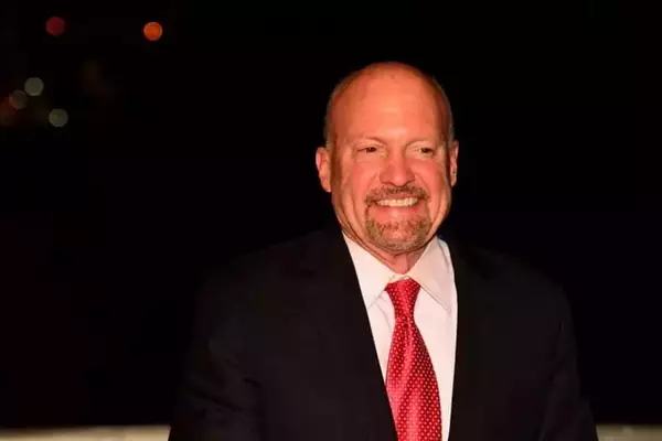 Jim Cramer's Market Insights: Bitcoin, Gold, and Tech Giants Amidst SpaceX IPO Hype