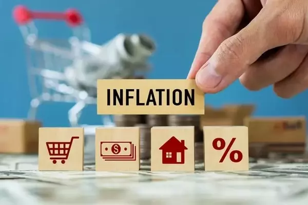 Economist Warns of Affordability Crisis as Real Wages Decline for Six Consecutive Months