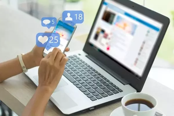 Meta Platforms Faces AI Spending Scrutiny Amidst Market Pressure