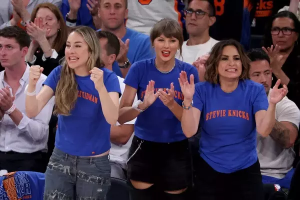 Mariska Hargitay's Epic Dash from Broadway to Knicks Finals: A Night to Remember