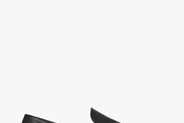 The Ultimate Guide to Styling Loafers for Summer