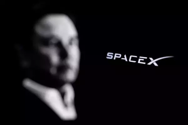 SpaceX IPO Drives Nasdaq Futures Higher, Faces Scrutiny Over Starship and xAI