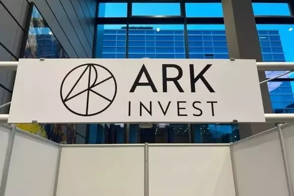 Cathie Wood Offloads Robinhood Stock, Adjusts Archer Aviation Holdings Amidst Market Shifts