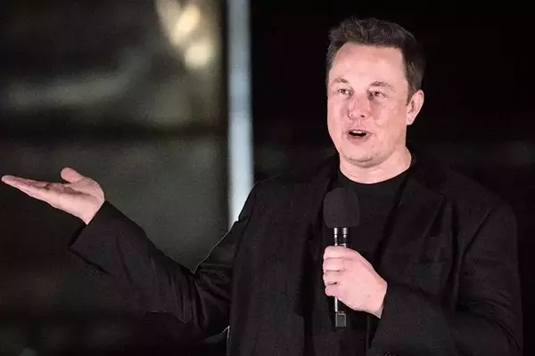 Elon Musk Reaches Trillionaire Status as SpaceX Shares Soar on Nasdaq Debut
