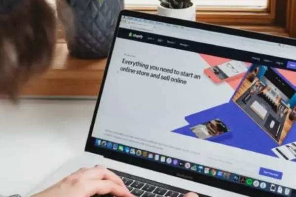 Shopify's Growth and Financial Strength Highlighted by Strong GMV and Cash Flow