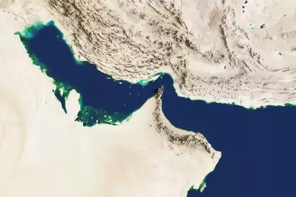 Strait of Hormuz Reopens: A Turning Point or a Temporary Truce?