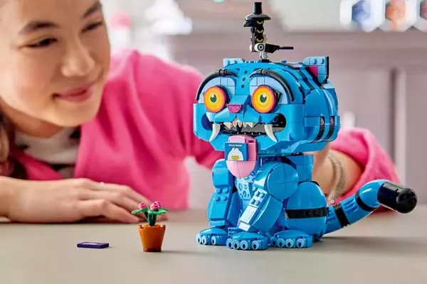 LEGO Unveils New "KPop Demon Hunters" Set Featuring Derpy and Sussie Bird