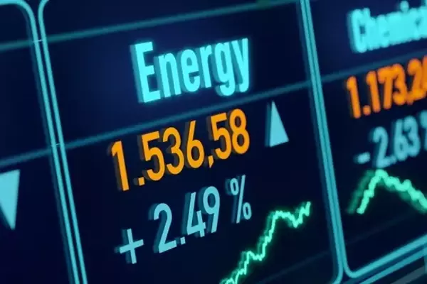 A Cautious Hold for Vanguard Energy Index Fund ETF Amid Geopolitical Dynamics