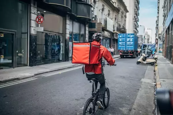DoorDash's Overvalued Status: A Deep Dive into Revenue Growth, Inflationary Pressures, and Market Competition