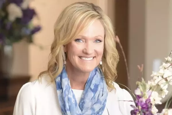 UTA Partners with Renowned Christian Novelist Karen Kingsbury, Expanding Her Creative Reach